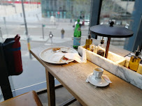 Atmosphère du Restaurant italien Vapiano Lyon Confluence Pasta Pizza Bar - n°7