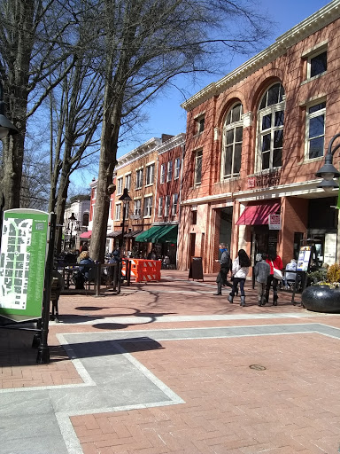 Supermarket «Giant», reviews and photos, 1900 Abbey Rd, Charlottesville, VA 22911, USA