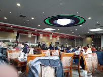 Atmosphère du Restaurant asiatique Royal Gourmand à Saint-Pierre-du-Mont - n°6