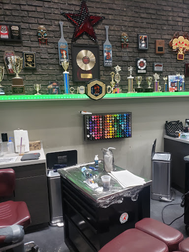 Tattoo Shop «Revolt Tattoos», reviews and photos, 4480 Paradise Rd #700, Las Vegas, NV 89169, USA
