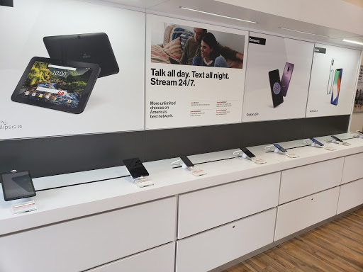 Cell Phone Store «Verizon Authorized Retailer, TCC», reviews and photos, 19828 Century Blvd, Germantown, MD 20874, USA