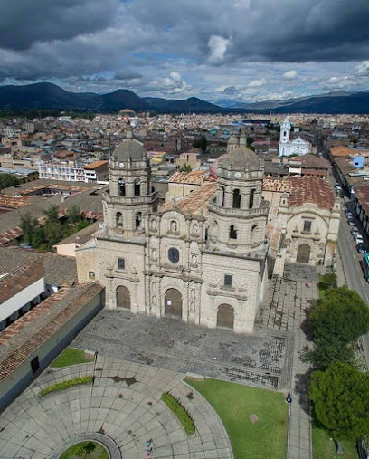 Hostal CRUZ DE PIEDRA Cajamarca