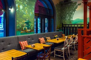 The bar-restaurant Sushied image