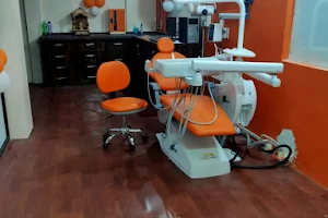 Dr.Nilima Bhoyar's Shree Sai Multispeciality Dental Clinic image
