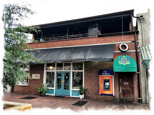 Bar «Tree House Savannah», reviews and photos, 309 West St. Julian Street, Savannah, GA 31401, USA