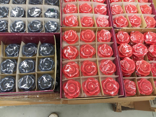 Candle Store «Factory Direct Candles», reviews and photos, 6252 Glenway Ave # A, Cincinnati, OH 45211, USA