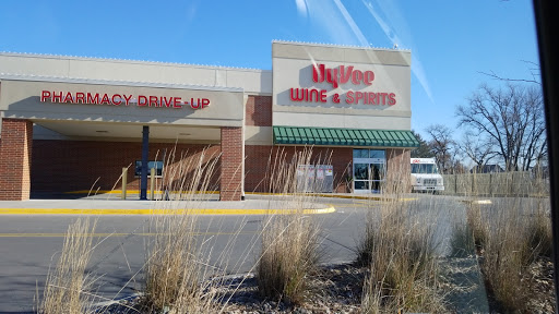 Supermarket «Hy-Vee», reviews and photos, 2323 W Broadway, Council Bluffs, IA 51501, USA