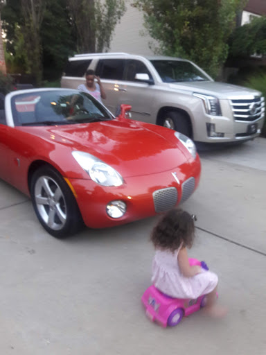 Used Car Dealer «Jordan Auto Sales», reviews and photos, 1420 E Galbraith Rd, Cincinnati, OH 45215, USA