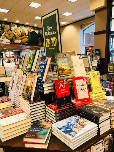 Book Store «Barnes & Noble», reviews and photos, 1553 Almonesson Rd, Deptford Township, NJ 08096, USA