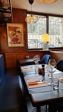 Atmosphère du Restaurant français Restaurant le Cochon Bleu à Avignon - n°11