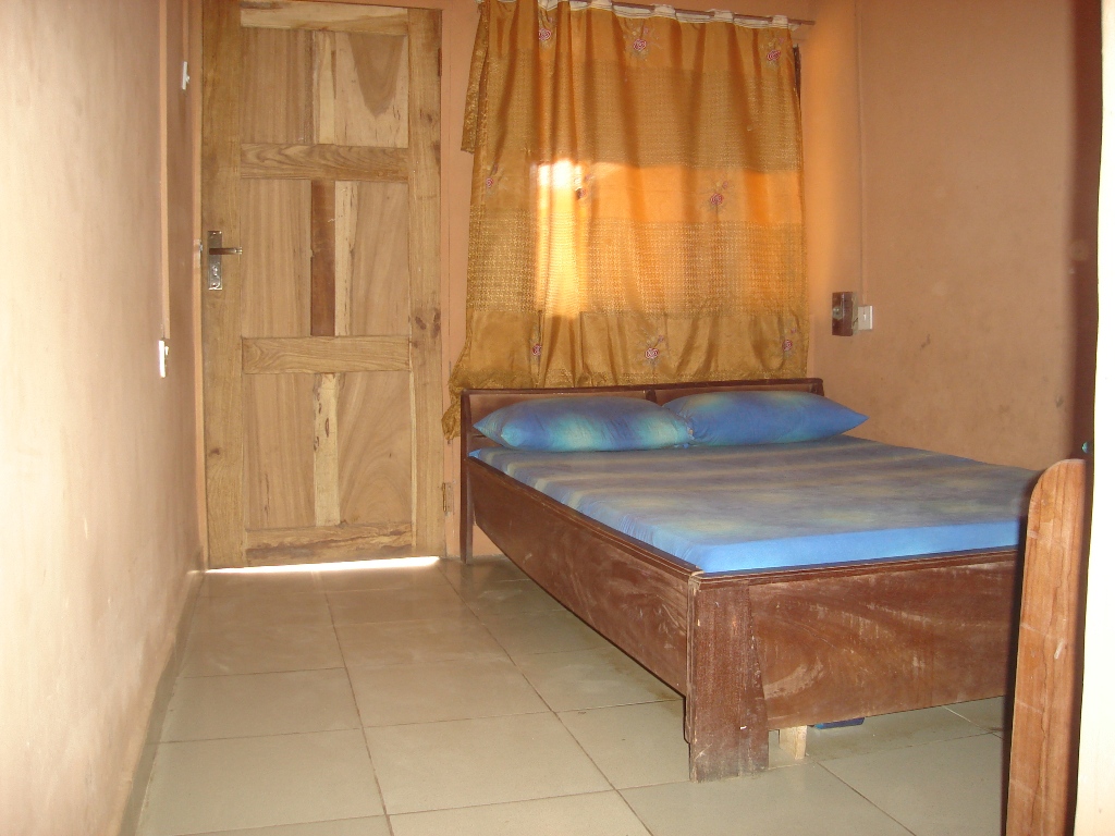 Ariya Hotel