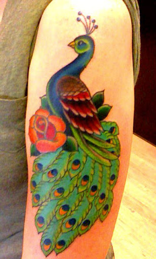 Tattoo Shop «El Clasico Tattoo», reviews and photos, 1610 Sunset Blvd, Los Angeles, CA 90026, USA