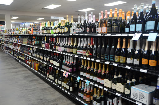 Wine Store «Cellar Door Wine & Spirits», reviews and photos, 1310 N 12th St, Murray, KY 42071, USA