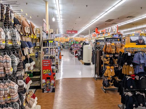 General Store «Big R Farm & Ranch Supply», reviews and photos, 1020 Bonforte Blvd, Pueblo, CO 81001, USA