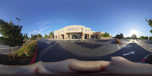 Barnes & Noble image