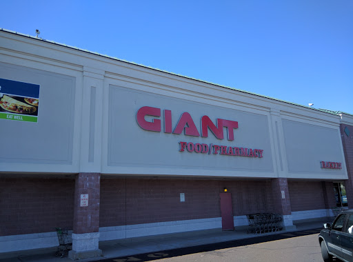 Grocery Store «Giant Food Stores», reviews and photos, 300 E Baltimore Ave, Lansdowne, PA 19050, USA