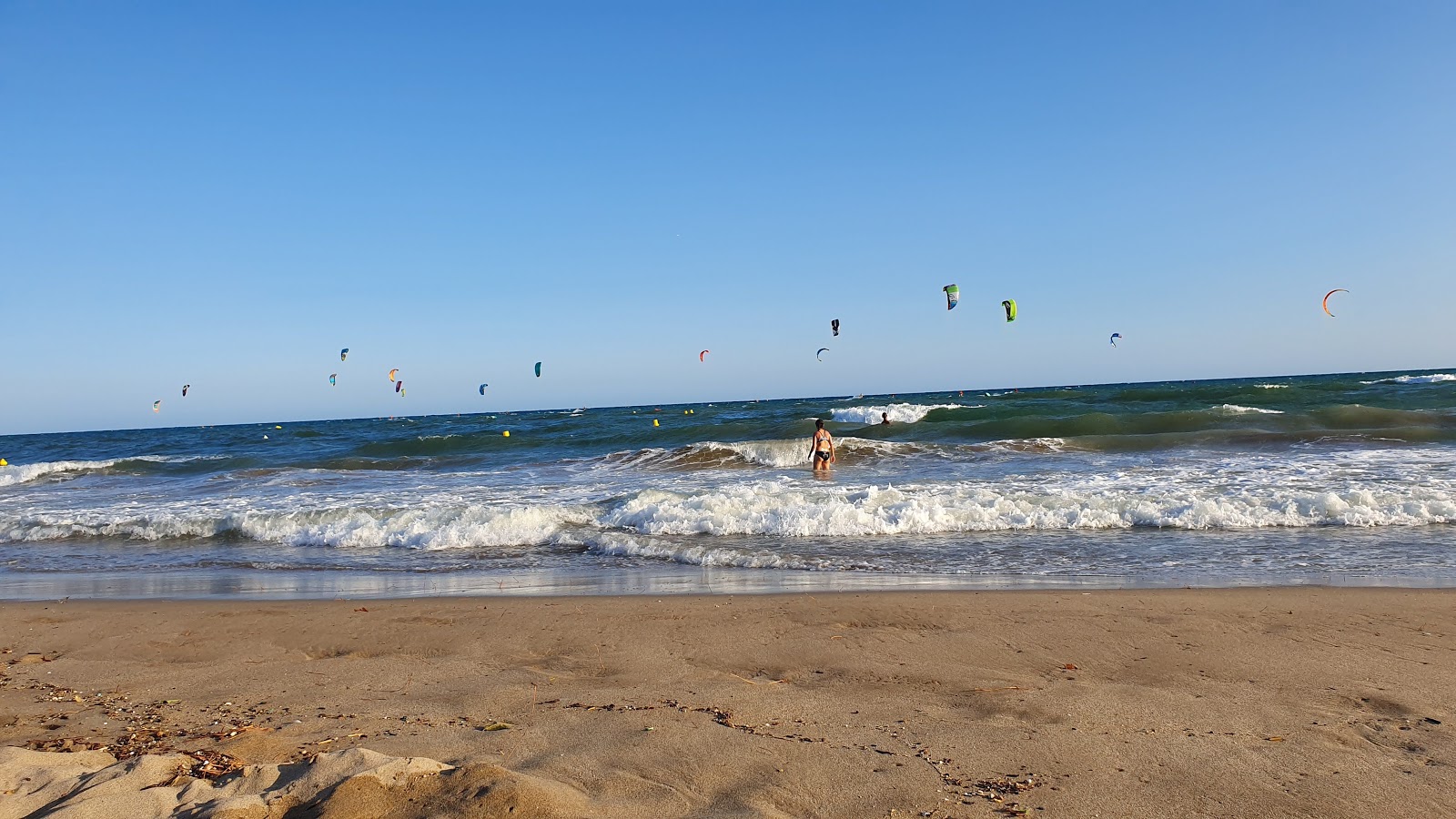 Foto de Platja de Castelldefels com muito limpo nível de limpeza