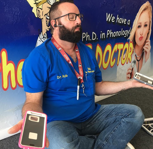 Phone Repair Service «Rob the Phone Doctor», reviews and photos, 3916 S Cleveland Ave, Fort Myers, FL 33901, USA