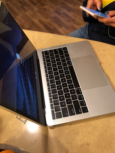 Apple South Coast Plaza image