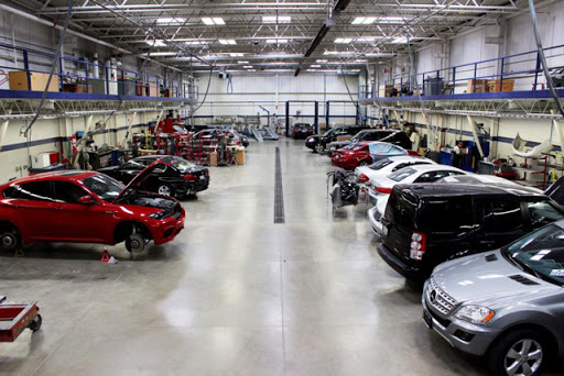 Auto Body Shop «Knauz Body Shop and Detail Center», reviews and photos, 775 Rockland Rd, Lake Bluff, IL 60044, USA