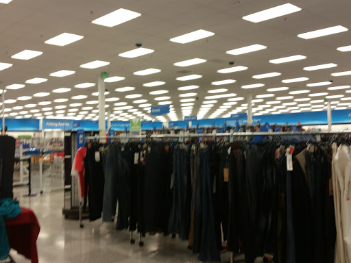 Clothing Store «Ross Dress for Less», reviews and photos, 1275 W Pearce Blvd, Wentzville, MO 63385, USA