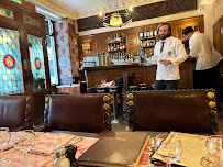 Atmosphère du Restaurant français Auberge Bressane à Paris - n°16