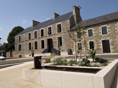 Mairie de Plouguenast à Plouguenast-Langast