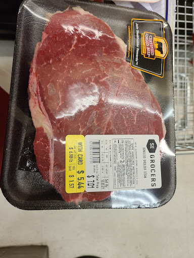 Grocery Store «Winn-Dixie», reviews and photos, 3200 N Ashley St, Valdosta, GA 31602, USA