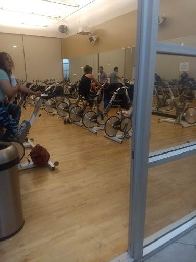 Gym «LA Fitness», reviews and photos, 3081 Slauson Ave, Huntington Park, CA 90255, USA