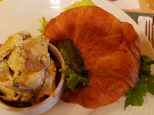 European Restaurant «Alpenrose Restaurant», reviews and photos, 4 E 8th St, Holland, MI 49423, USA