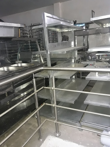 Opinii despre HiperMarco în Santo Domingo de los Colorados - Centro comercial