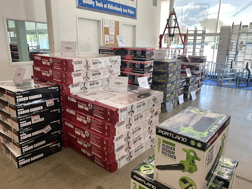 Hardware Store «Harbor Freight Tools», reviews and photos, 4646 Great Northern Blvd, North Olmsted, OH 44070, USA