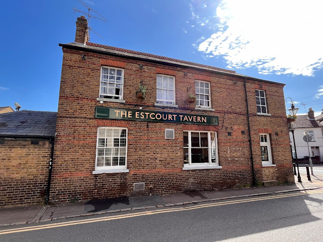 Estcourt Tavern - Watford