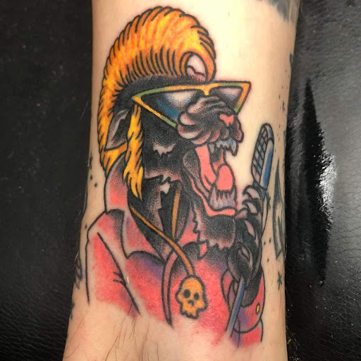 Tattoo Shop «Earthborn Studios», reviews and photos, 1359 Washington Ave, Evansville, IN 47714, USA