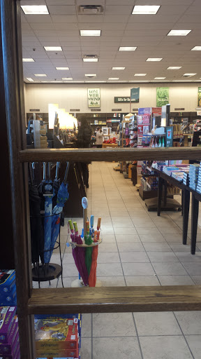 Book Store «Barnes & Noble», reviews and photos, 14790 Greyhound Plaza, Carmel, IN 46032, USA