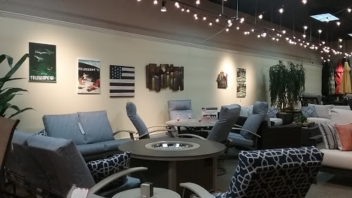 Furniture Store «Gibson Furniture and Patio», reviews and photos, 141 N Water Ave, Gallatin, TN 37066, USA