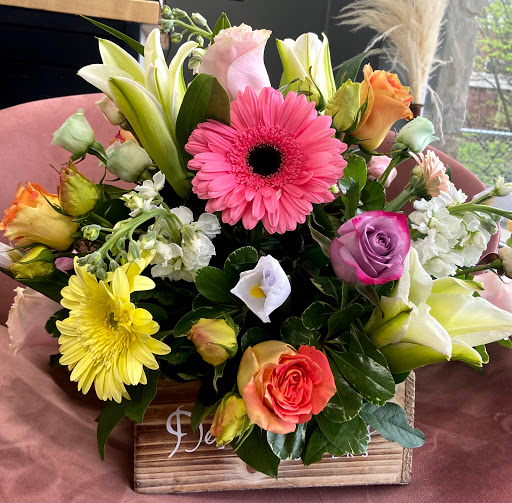 Florist «Design Works Flowers», reviews and photos, 624 N Main St, Rochester, MI 48307, USA