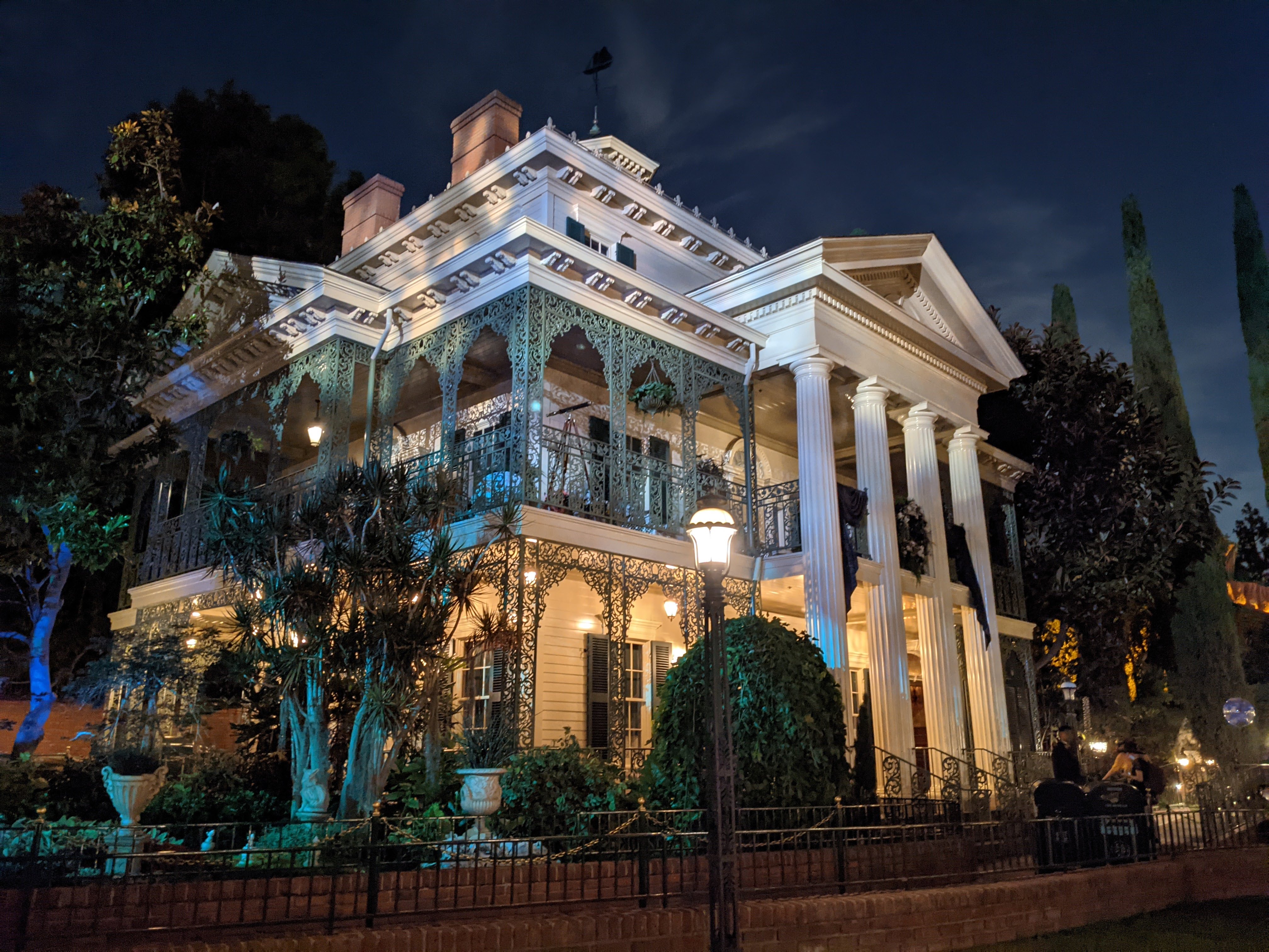 Picture of a place: Haunted Mansion