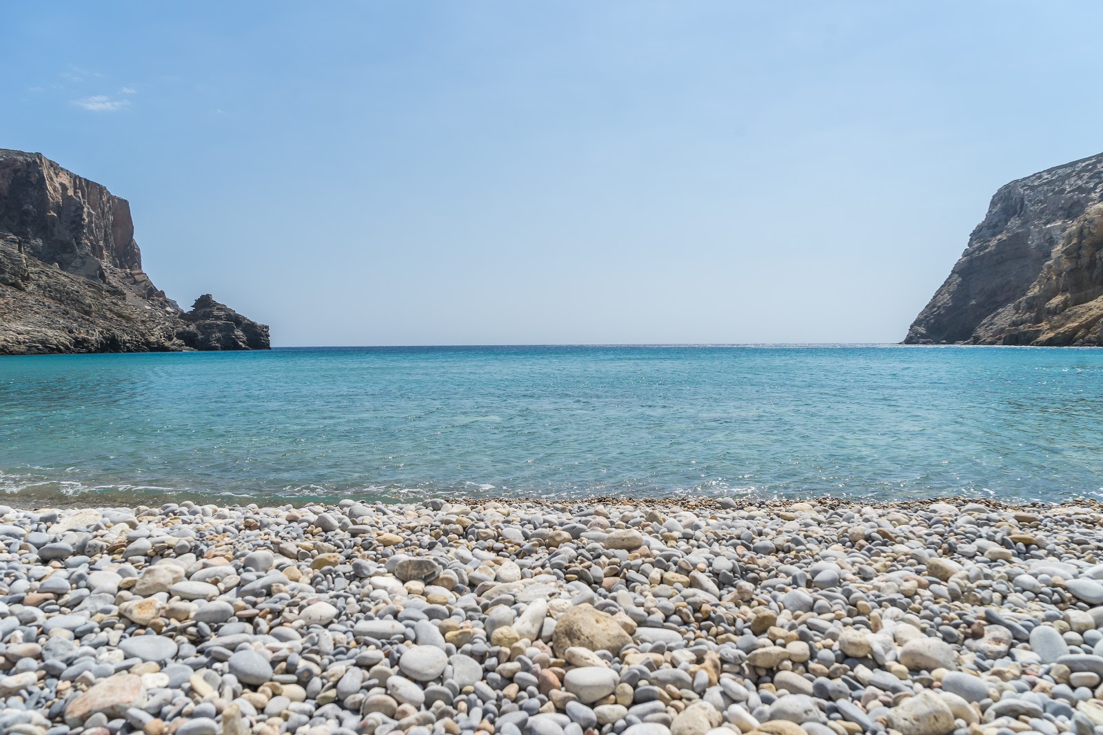 Foto von Helatros Beach Kasos Greece mit sehr sauber Sauberkeitsgrad