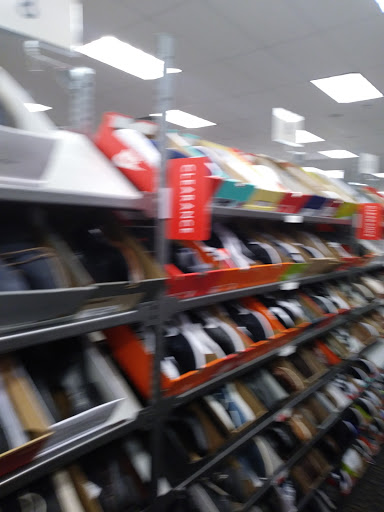 Department Store «Nordstrom Rack Towne Place at Garden State Park», reviews and photos, 951 Haddonfield Rd a, Cherry Hill, NJ 08002, USA