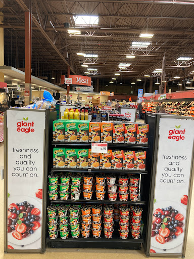 Supermarket «Giant Eagle Supermarket», reviews and photos, 7939 Day Dr, Cleveland, OH 44129, USA