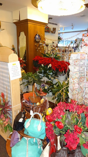 Sun City Florists, Cards and Gifts