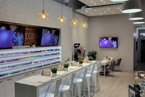 LUX bar à ongles & esthétique image