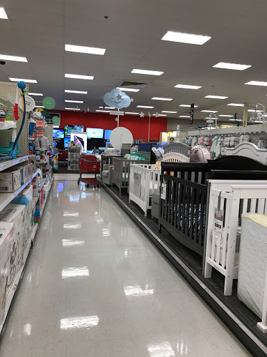Department Store «Target», reviews and photos, 650 Brown Rd, Auburn Hills, MI 48326, USA
