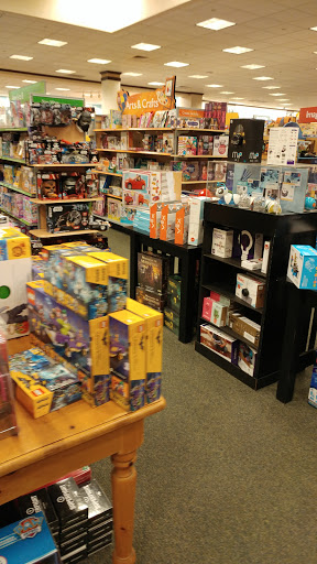 Barnes & Noble image
