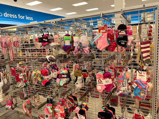 Clothing Store «Ross Dress for Less», reviews and photos, 15301 Manchester Rd, Ballwin, MO 63011, USA