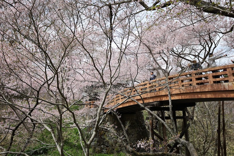 高遠城址公園南口