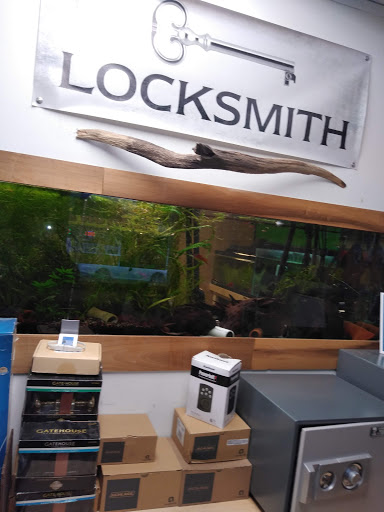 Locksmith «Buffalo Mobile Locksmith», reviews and photos, 1877 Clinton St, Buffalo, NY 14206, USA