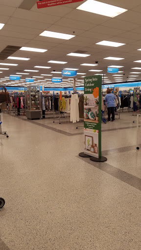 Clothing Store «Ross Dress for Less», reviews and photos, 1125 Woodruff Rd, Greenville, SC 29607, USA