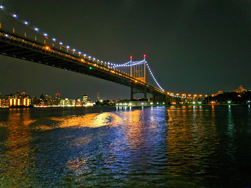 Park «Carl Schurz Park», reviews and photos, East 86th Street & East End Ave, New York, NY 10028, USA